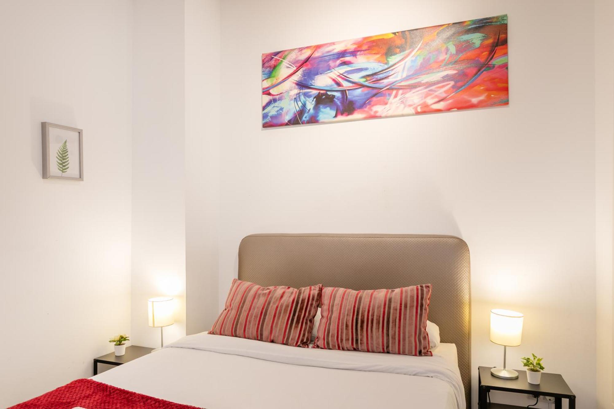 Apartamentos San Leandro, Centro อาลิกันเต ภายนอก รูปภาพ