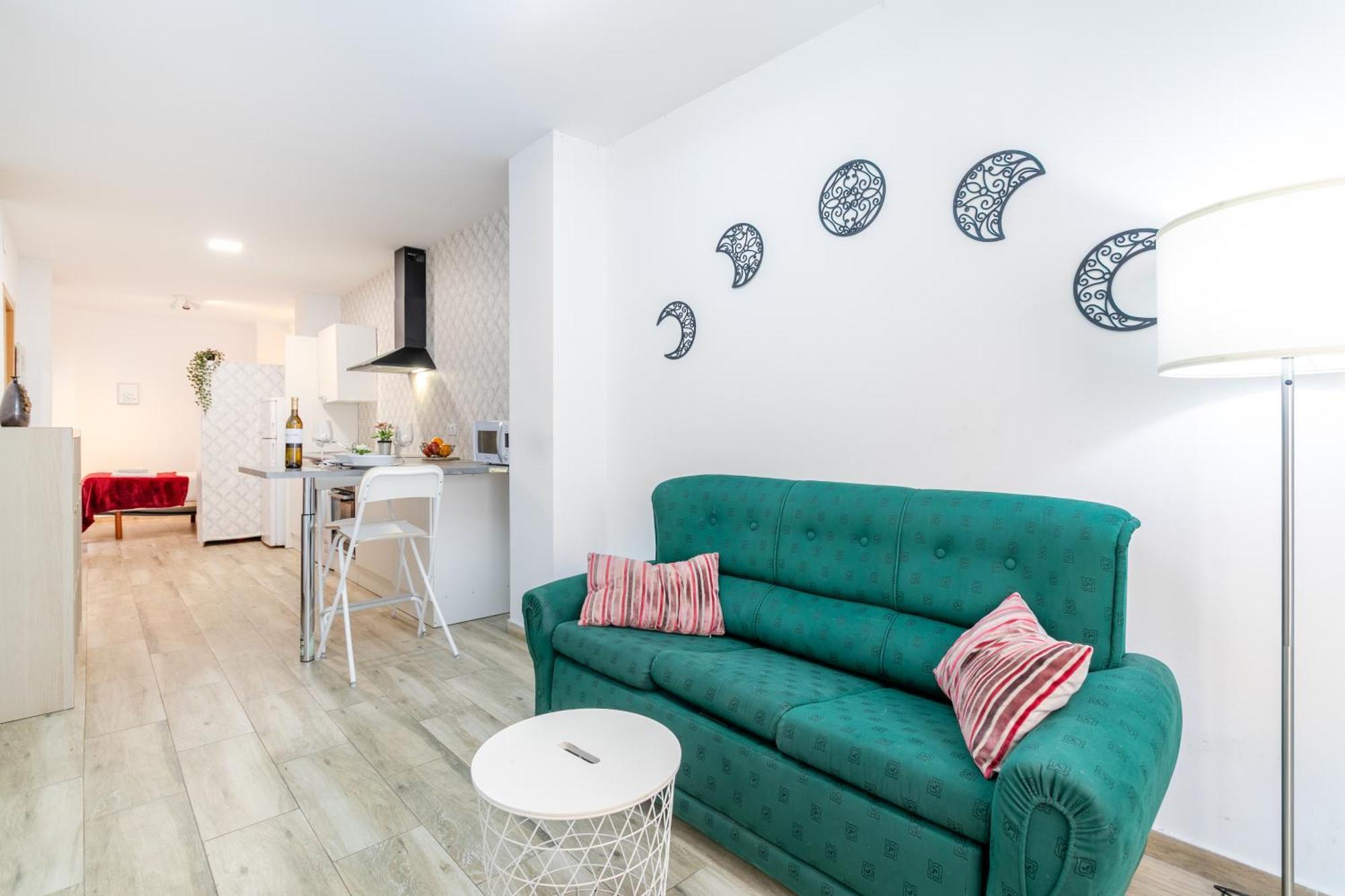 Apartamentos San Leandro, Centro อาลิกันเต ภายนอก รูปภาพ