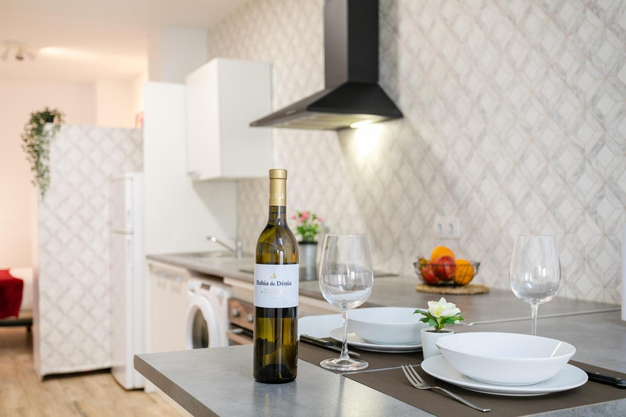 Apartamentos San Leandro, Centro อาลิกันเต ภายนอก รูปภาพ