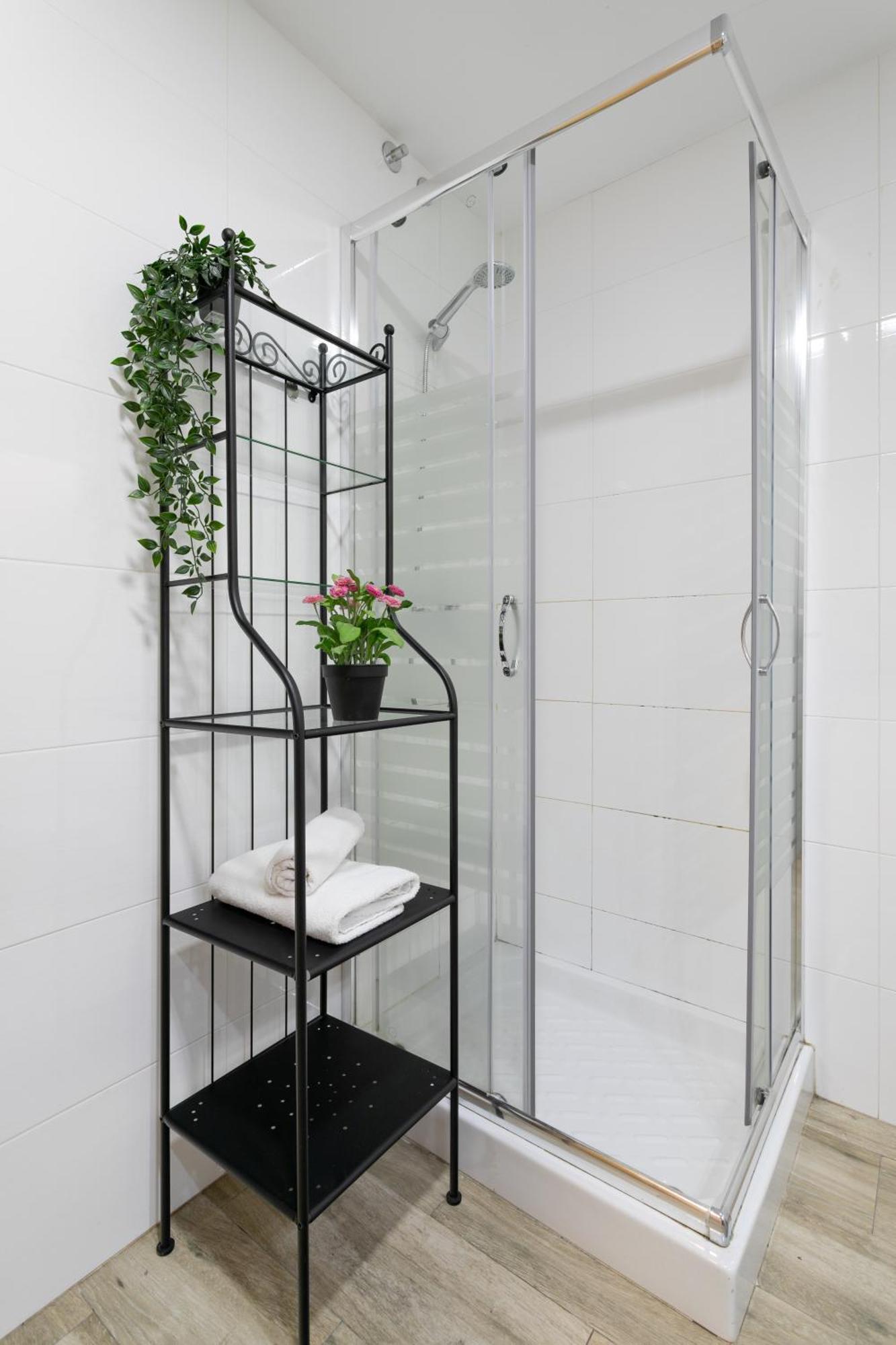 Apartamentos San Leandro, Centro อาลิกันเต ภายนอก รูปภาพ