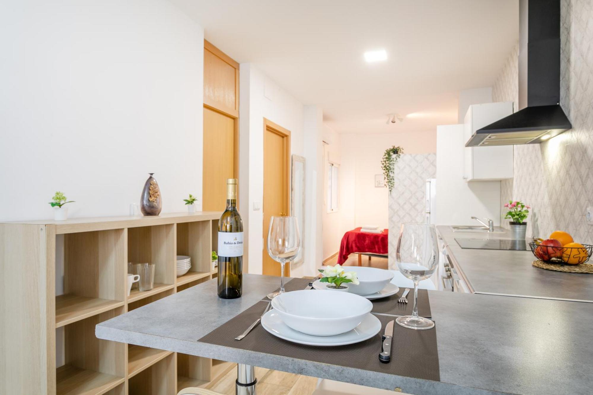 Apartamentos San Leandro, Centro อาลิกันเต ภายนอก รูปภาพ